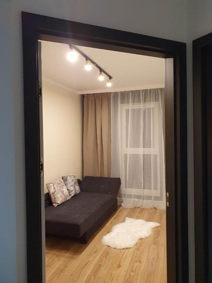 Apartament 3 Pokojowy Lub Pokoj W Mieszkaniu W Nowym Bloku وارسو المظهر الخارجي الصورة