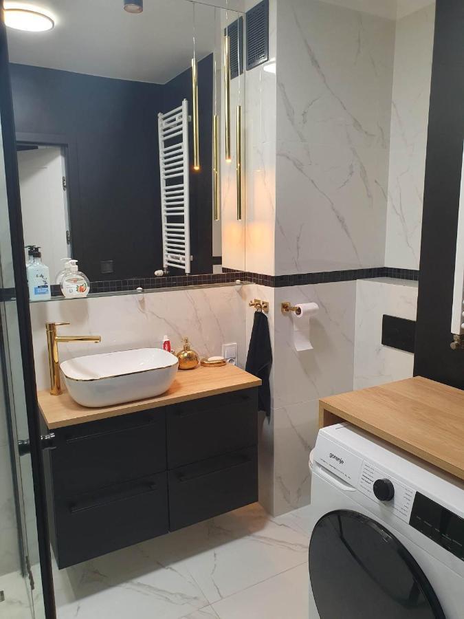 Apartament 3 Pokojowy Lub Pokoj W Mieszkaniu W Nowym Bloku وارسو المظهر الخارجي الصورة