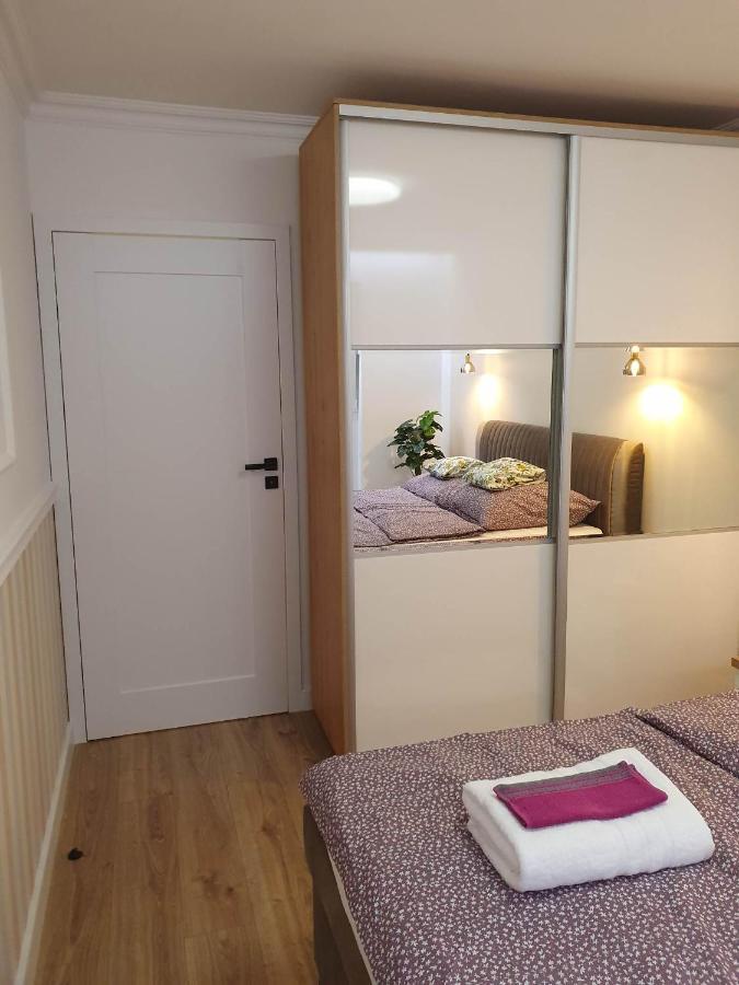 Apartament 3 Pokojowy Lub Pokoj W Mieszkaniu W Nowym Bloku وارسو المظهر الخارجي الصورة